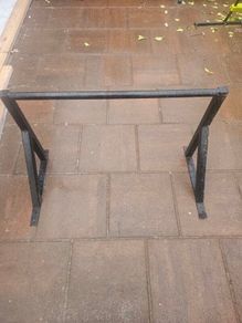 Wall mounted Pull up bar