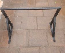 Wall mounted Pull up bar