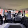 Nissan Qashqai interior Image 8