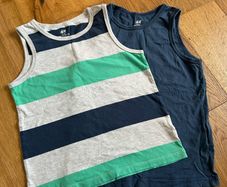 Sleevless Tops x 2 - H&M (6-8yrs)