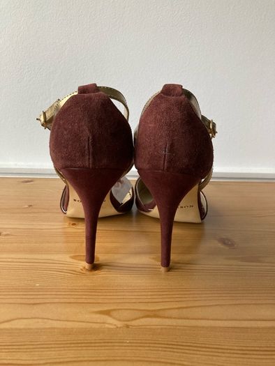 Bourbon heels 8/41