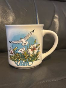 Vintage Utah Souvenir White Ceramic Coffee Mug Seagull Flowers