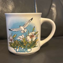 Vintage Utah Souvenir White Ceramic Coffee Mug Seagull Flowers