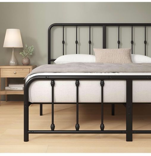 Double Bed Frame with Headboard - 4ft6 (135 x 190 cm) - 14'' Height - Metal Bed Base with Footboard - Steel Slat Support - Easy Assembly - Black