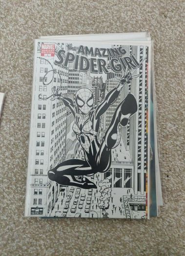 16 x Marvel variants