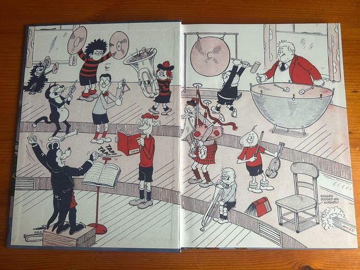Comic: 'Classic The Beano & The Dandy Silly Sing-Along'