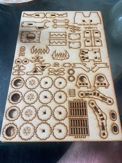 Warhammer 40k Tabletop Scenics Ork Guns