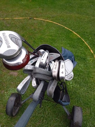 golf clubs