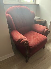 3 seater sofa and 2 armchairs suite