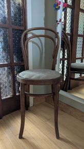 Brentwood chair