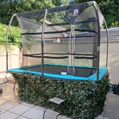 Trampoline