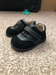boys shoes Size US 4, UK 3.5, EU 20
