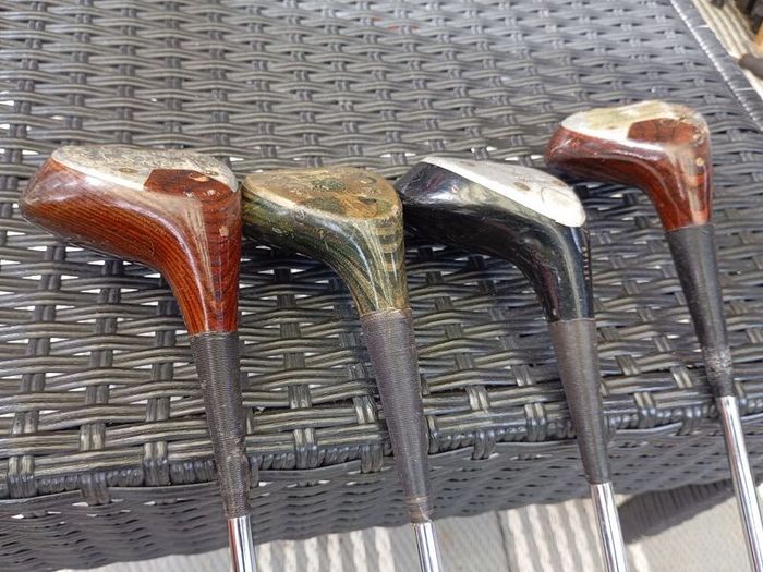 Golf clubs