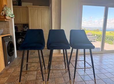 3 Navy Island Stools