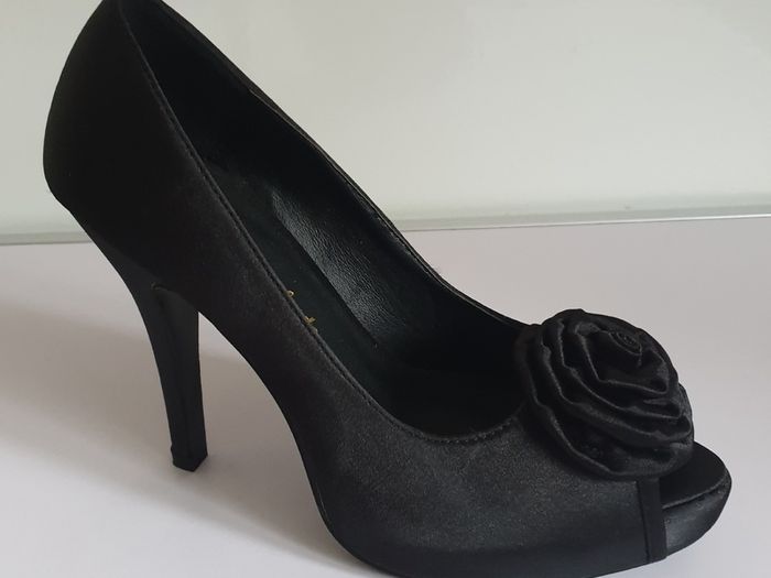 Andres Machado Black Satin Ladies Peeptoe Pumps Heels Shoes Size EU36 UK3 Wedding CAN POST