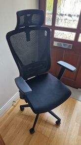Desk chair