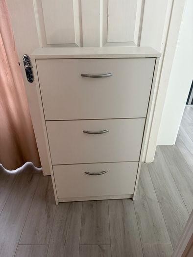 shoe cabinet