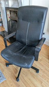[Free] Black leather office chair