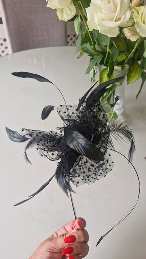 fascinator