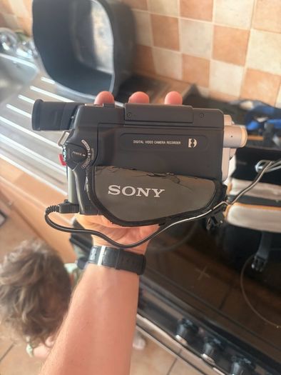 sony digital handycam digital 8