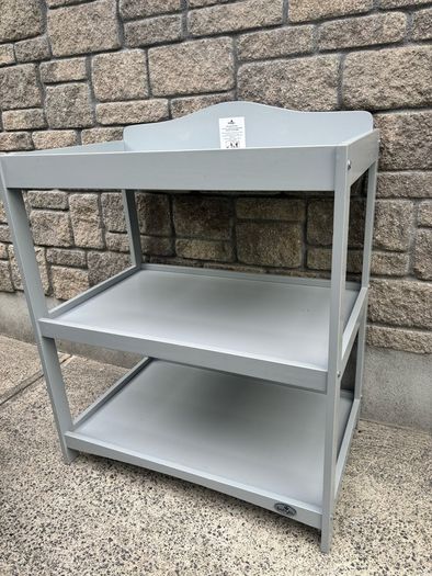 Baby changing table