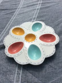 ceramic egg holder