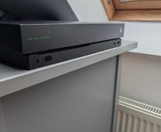 Xbox One X Project Scorpio Limited Edition (boxed)