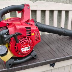 Leaf Blower