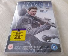 Brand New Tom Cruise Oblivion Dvd