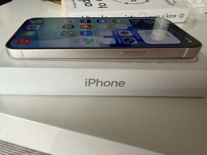 iPhone 13