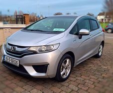2015 Honda Fit hybrid Automatic 1.5