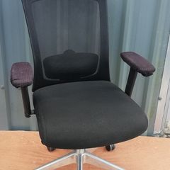 Durable strong Erognematic black office chair