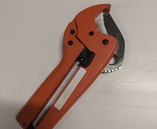 Qualpex/pipe cutter