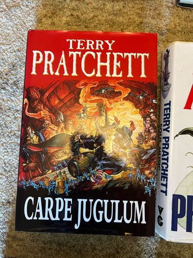 21 Discworld books Hardcover
