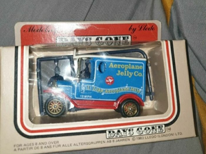27 Day Gone Buy Die.cast Models