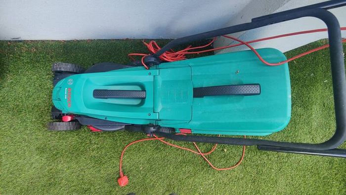 lawnmower