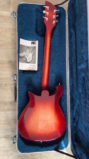 1997 Rickenbacker 620 Fireglo - Mint Condition with Case & Manual