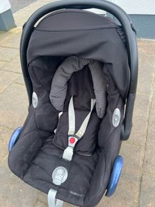 Maxi Cosi car seat