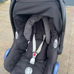 Maxi Cosi car seat