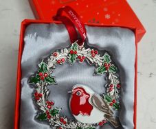 NEWGRANGE Christmas Hanging Robin  Decoration