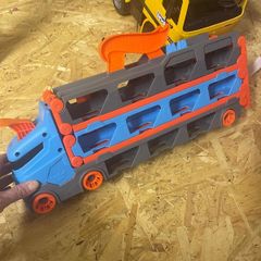 Hot wheels toy