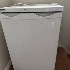Whirlpool Refrigerator & Freezer