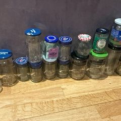 Glass jar with lids