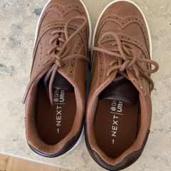 boys shoes