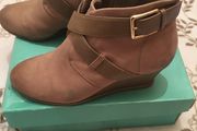 Clarks Boots size EU-41, UK-7D