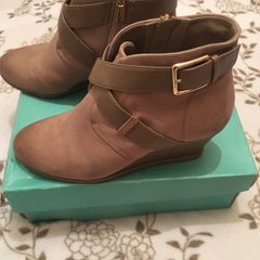 Clarks Boots size EU-41, UK-7D