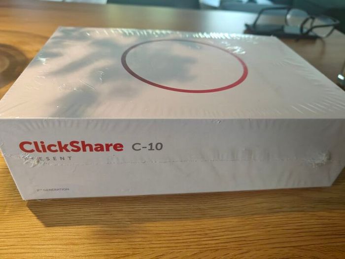 Clickshare present  c-10 Brand New including free postage