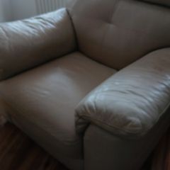 1 arm chair