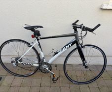 GIANT Rapide bike