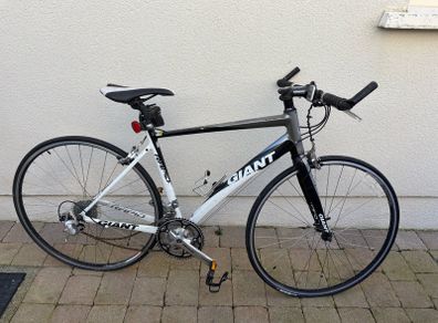 GIANT Rapide bike